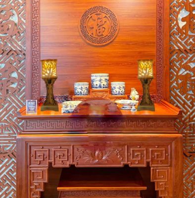ĐÈN THỜ ĐỨNG TỨ GIÁC