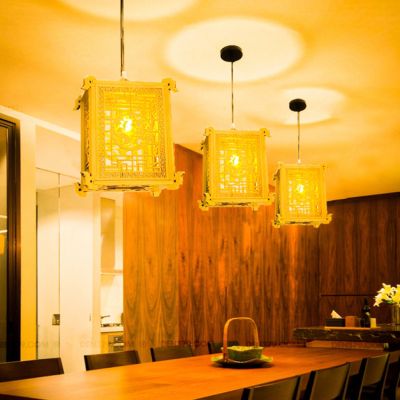 ĐÈN THẢ TỨ GIÁC TRUYỆN TÀU